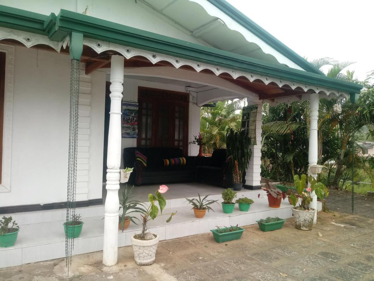 Jai Bungalow Bed and Breakfast Hatton Buitenkant foto